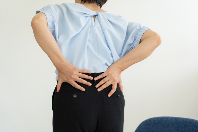 坐骨神経痛と上手に付き合うために。日常生活で見落としがちな注意点とは？